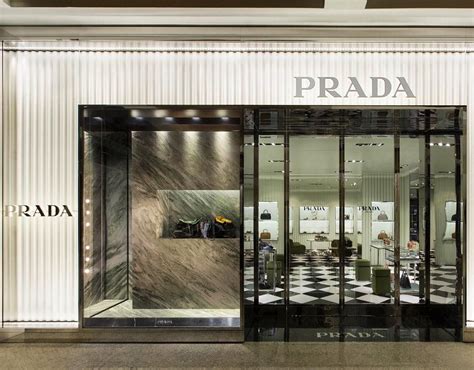 prada shop design